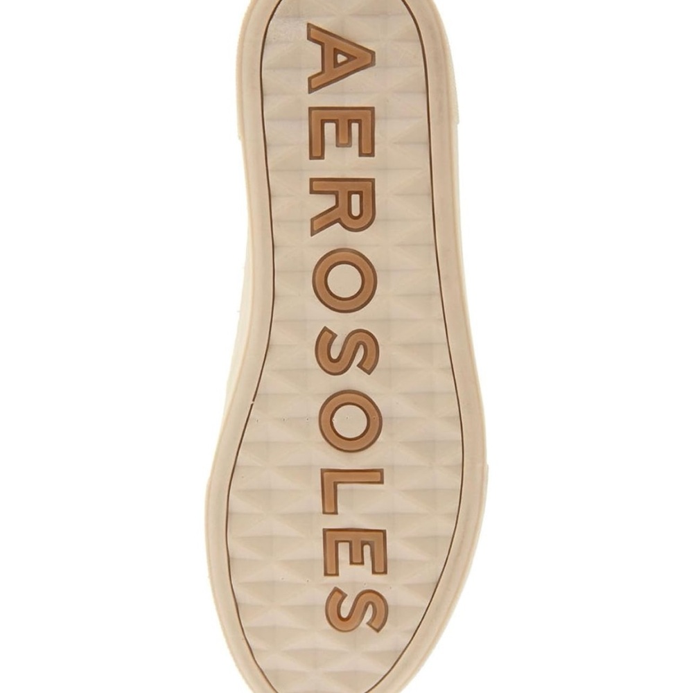 AEROSOLES Beige Slip-On Sneakers - New with box. - Picture 5 of 8